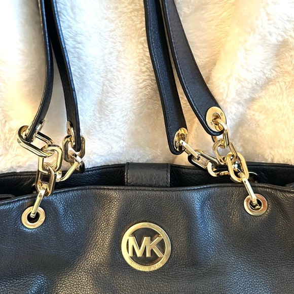 Michael Kors Black Shoulder Bag with Gold Accents - Picture 3 of 8
